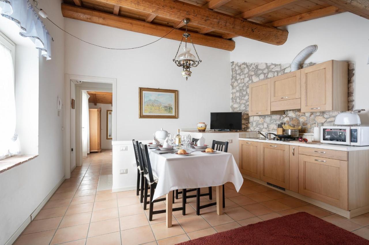 Corte Dei Soavi Suites - Apartments Soave  Zewnętrze zdjęcie